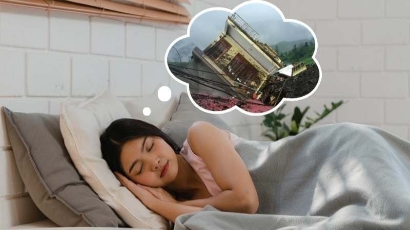 Mơ thấy nhà cũ sụp đổ cần chuẩn bị đối mặt khó khăn