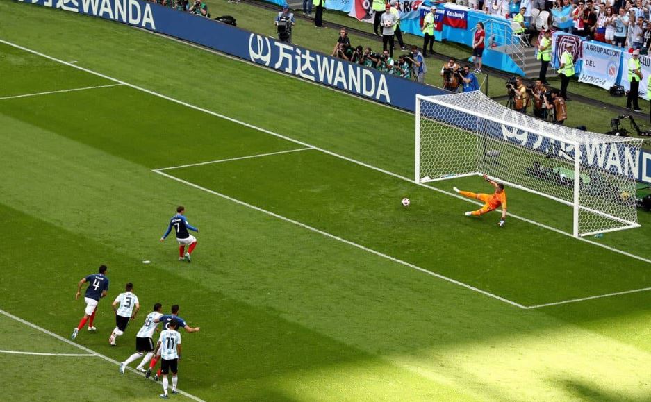 Ví dụ về kèo Penalty là gì trên thực tế
